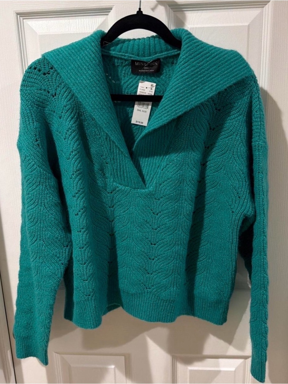 MINKPINK Teal Cable-Knit V-Neck Sweater